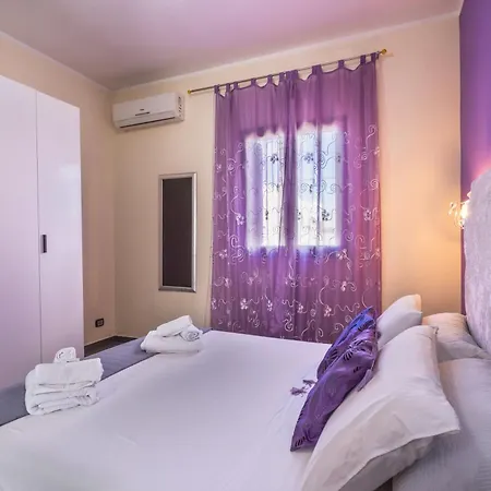 Elysium Luxe Bed & Breakfast 4*