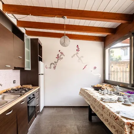 Bed & Breakfast Elysium Luxe 4*