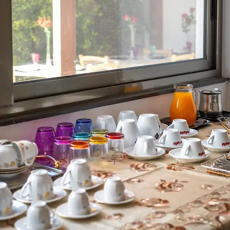 Elysium Luxe Bed & Breakfast