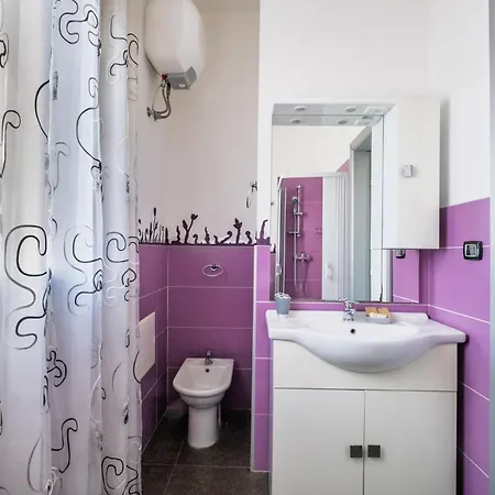 Elysium Luxe Bed & Breakfast 4*