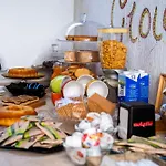 Bed & Breakfast Elysium Luxe 4*