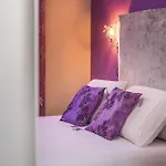 Elysium Luxe Bed & Breakfast 4*